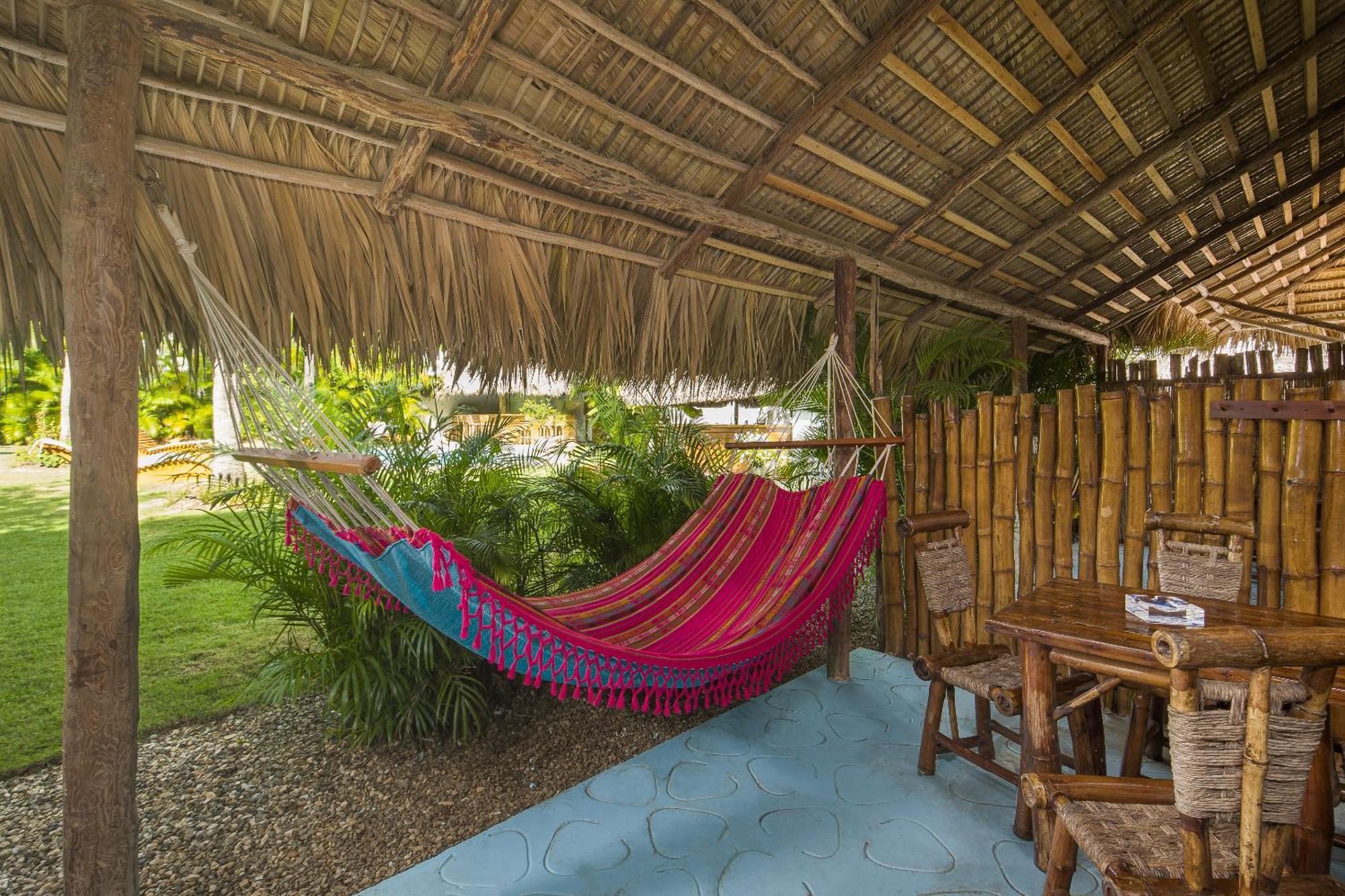 Slabdr Coliving, Once Surf Salvacion Vandrarhem Cabarete Exteriör bild