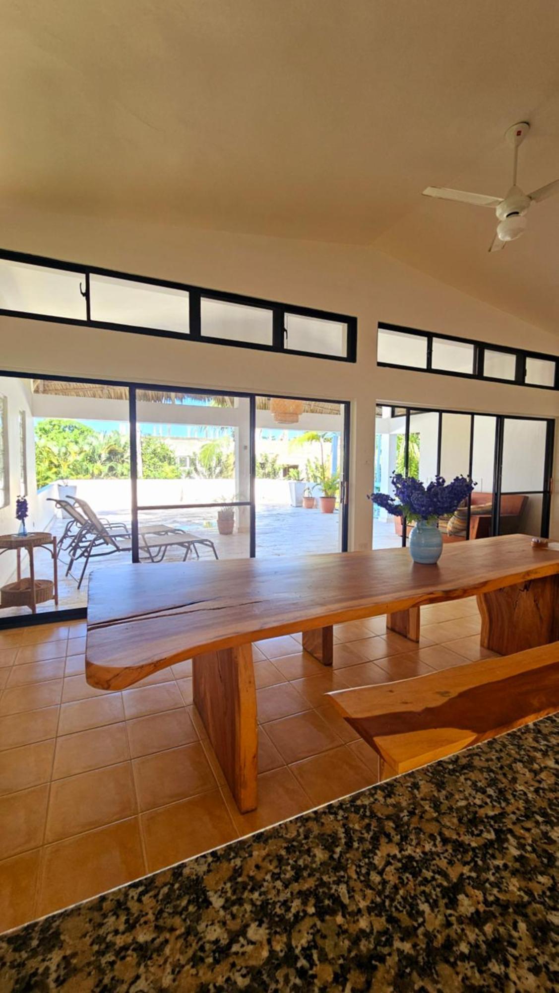 Slabdr Coliving, Once Surf Salvacion Vandrarhem Cabarete Exteriör bild